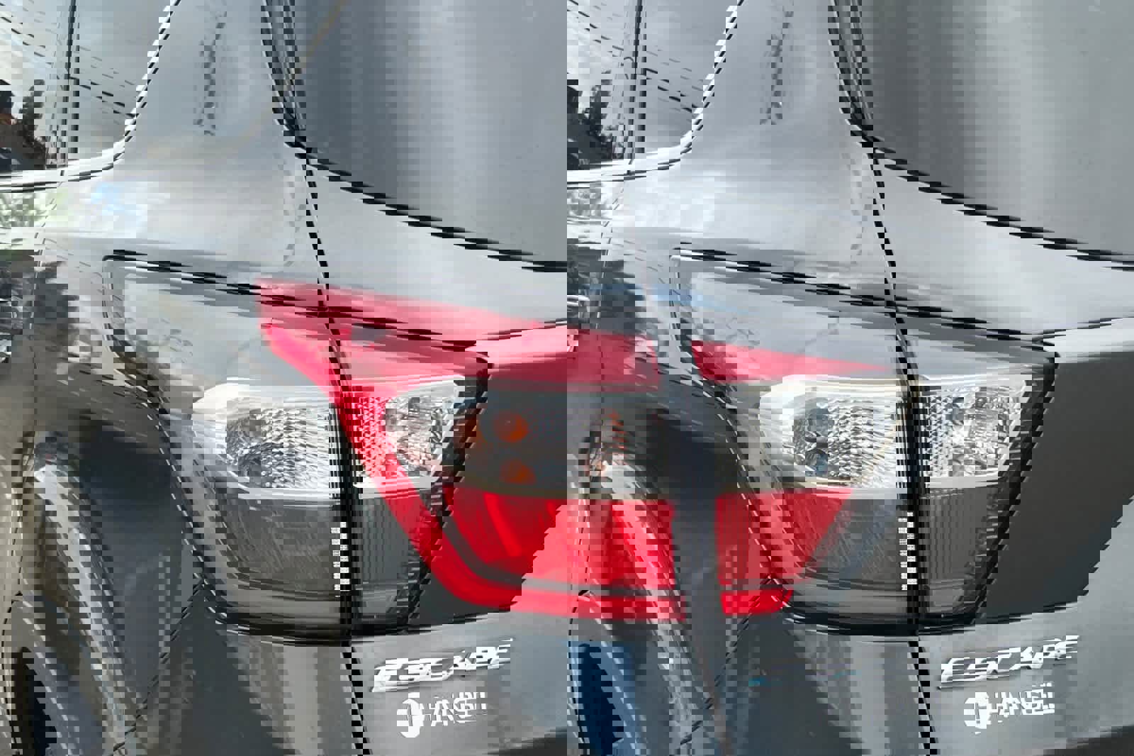 Used 2017 Ford Escape SE image 20