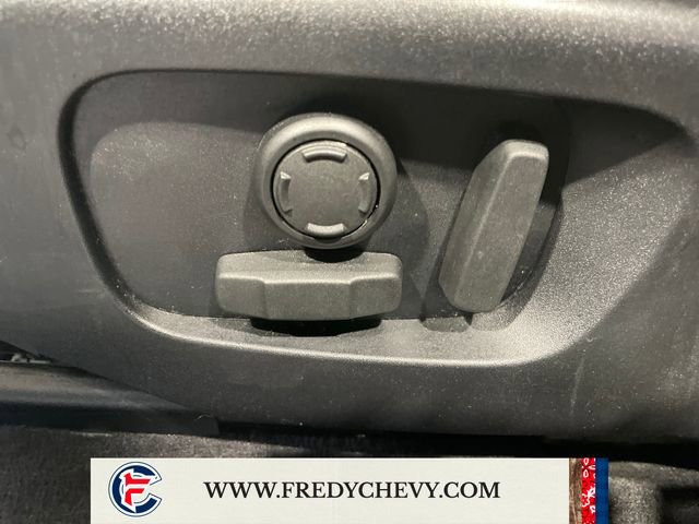 Used 2025 Land Rover Range Rover Velar Dynamic SE image 32