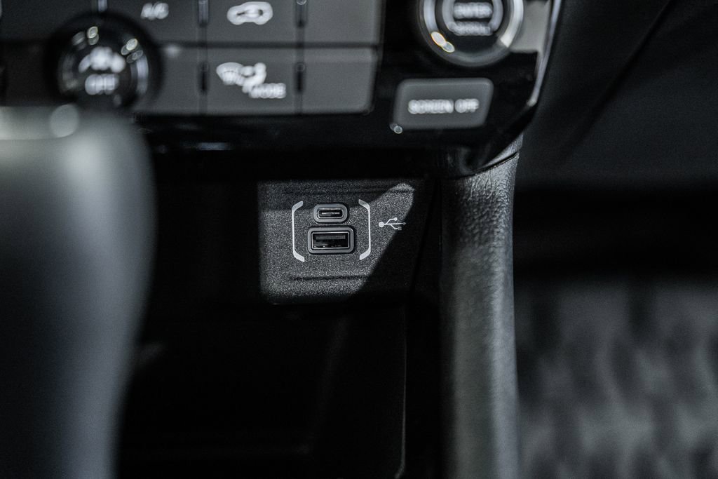 New 2026 Jeep Compass Latitude image 23