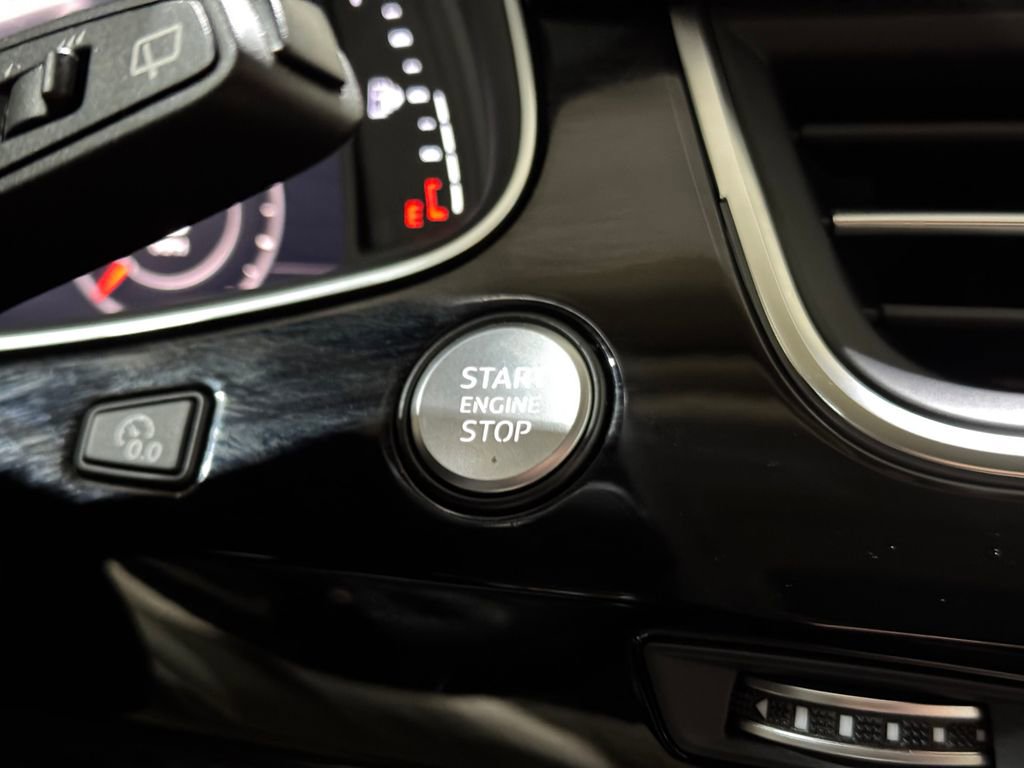 Used 2018 Audi Q7 3.0T Prestige w/ Prestige Package image 17