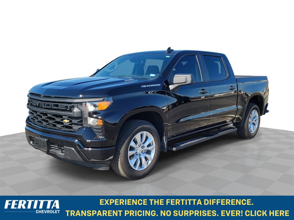 Used 2025 Chevrolet Silverado 1500 Custom image 1