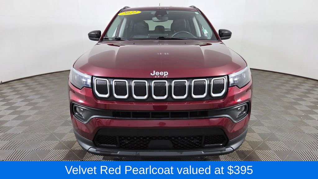 Used 2022 Jeep Compass Latitude AWD/4WD image 2