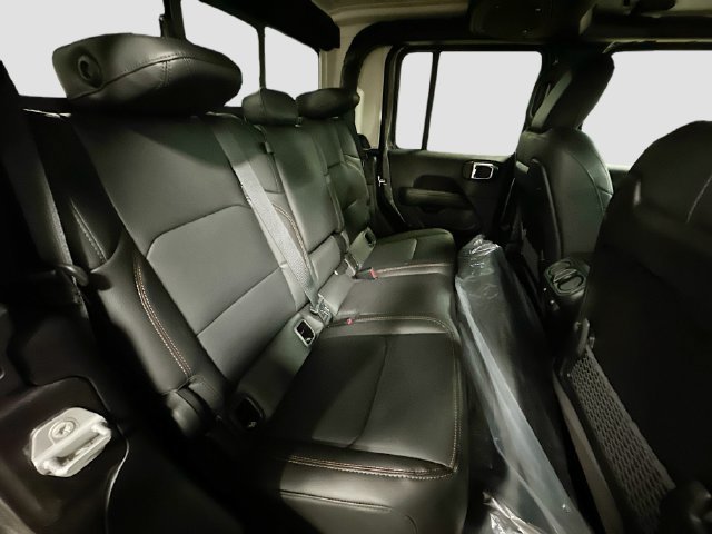 New 2026 Jeep Gladiator Sport AWD/4WD image 25