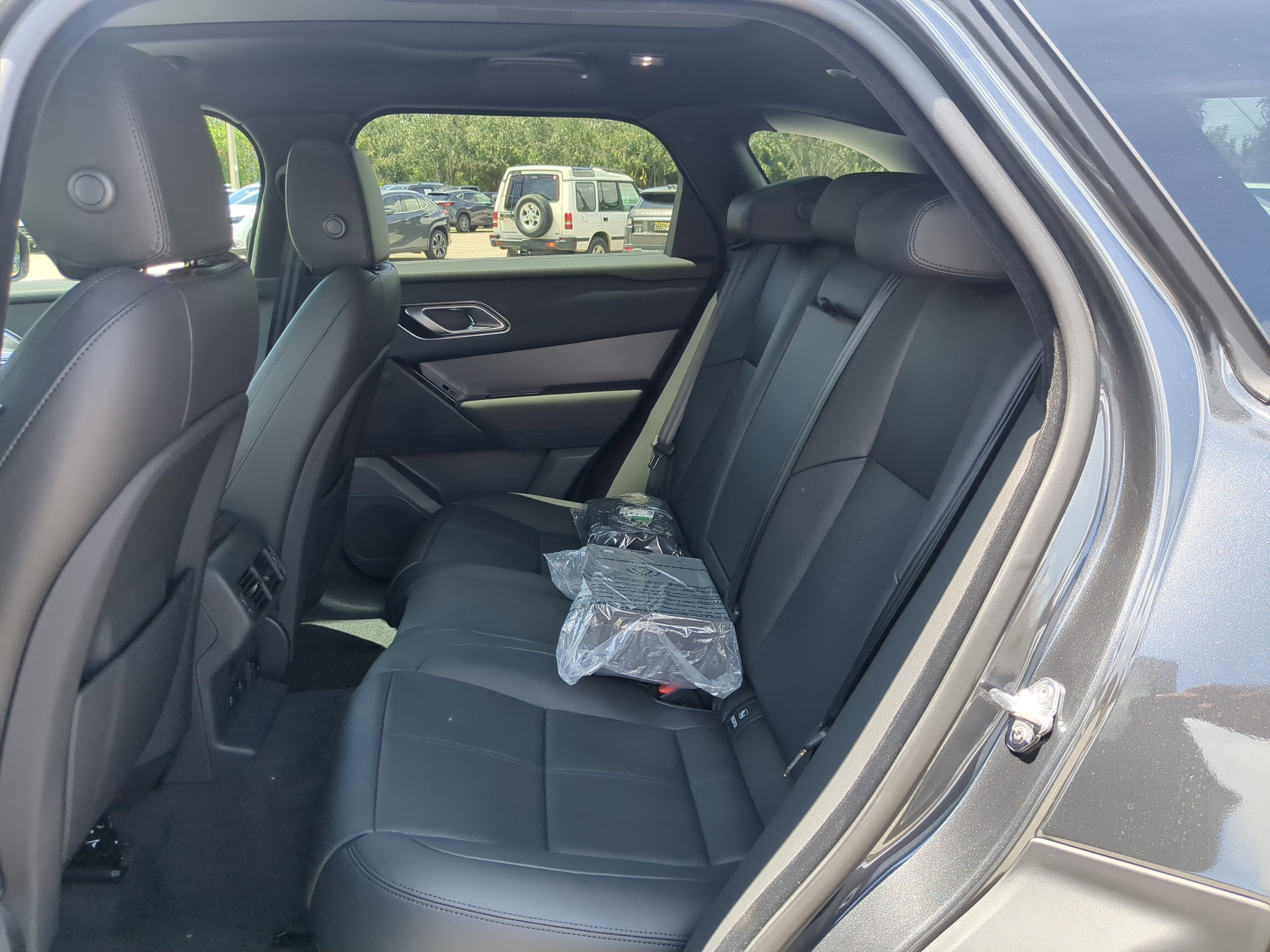 New 2026 Land Rover Range Rover Velar S image 15