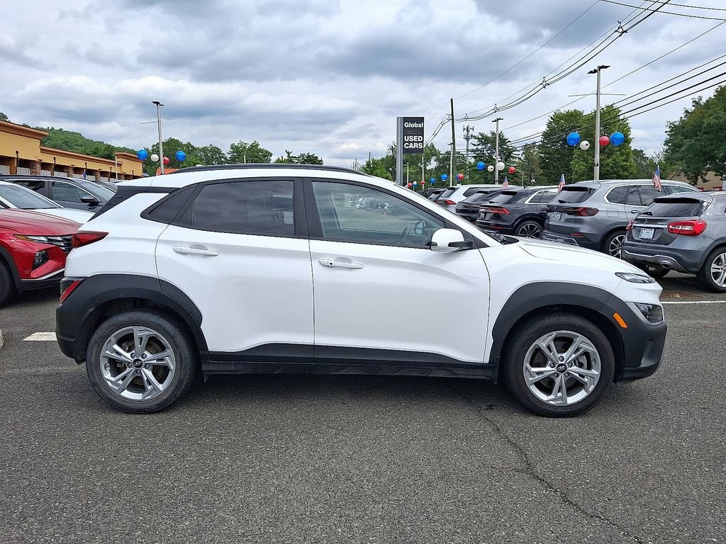 Used 2023 Hyundai Kona SEL AWD/4WD image 8