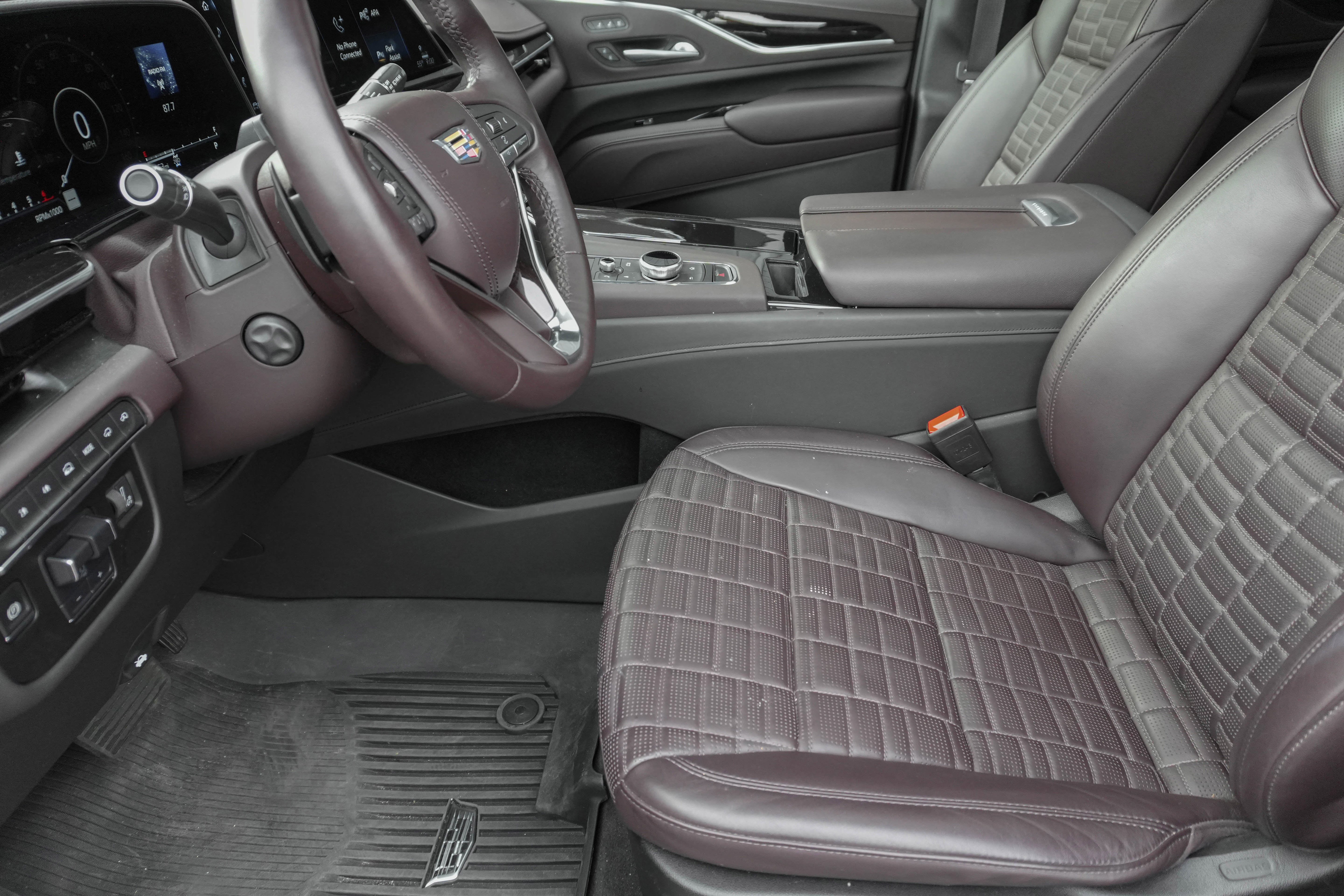 Used 2024 Cadillac Escalade Sport Platinum image 9