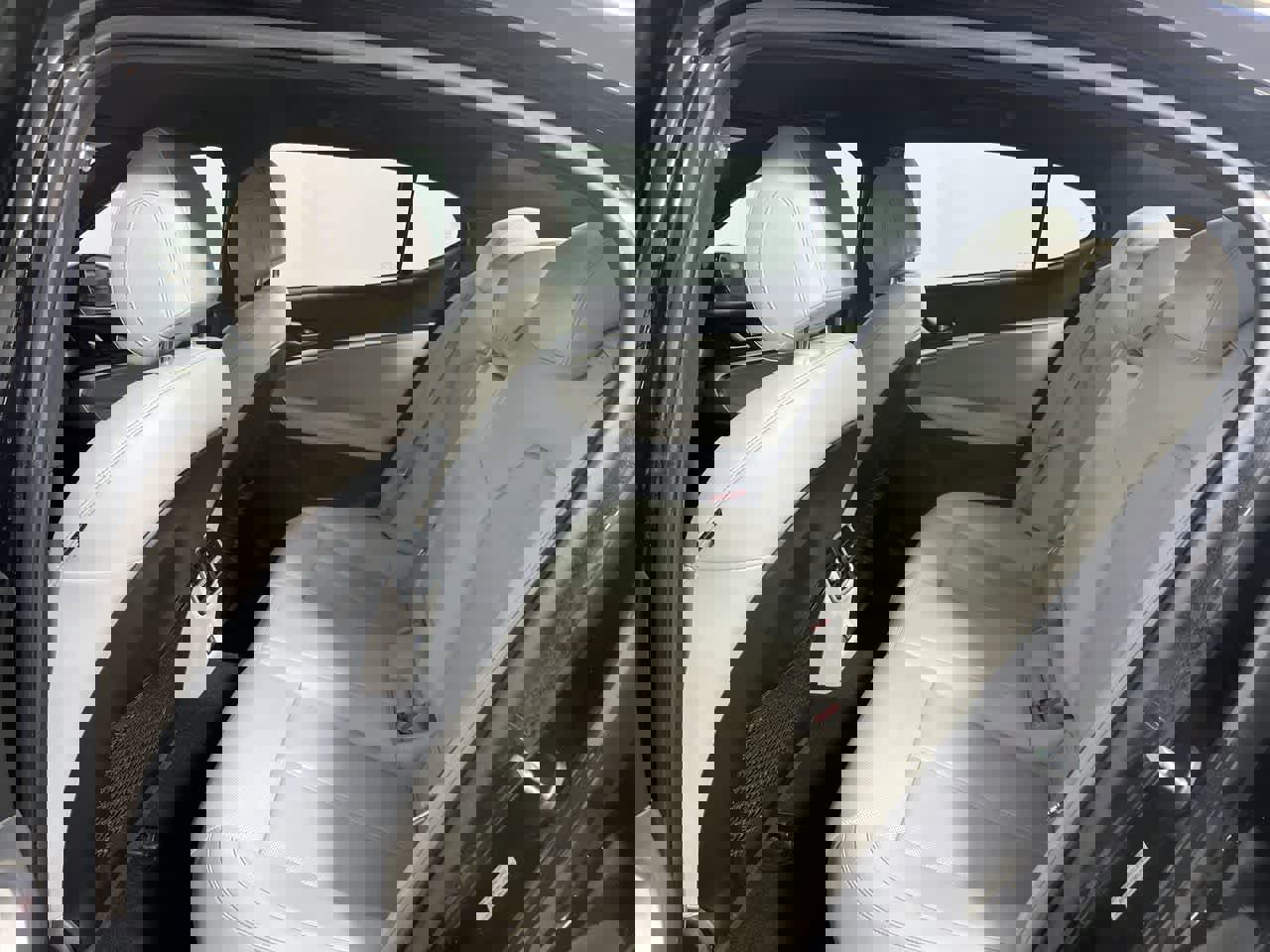 Used 2024 Genesis G70 2.5T image 26