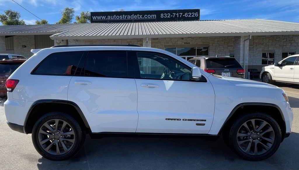 Used 2016 Jeep Grand Cherokee Limited 75th Anniversary image 6