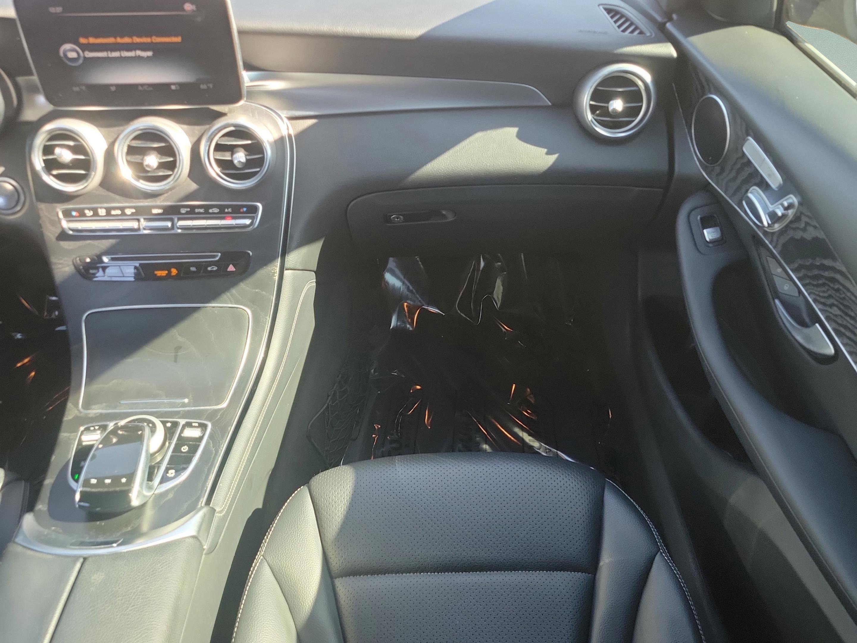 Used 2018 Mercedes-Benz GLC 300 image 12