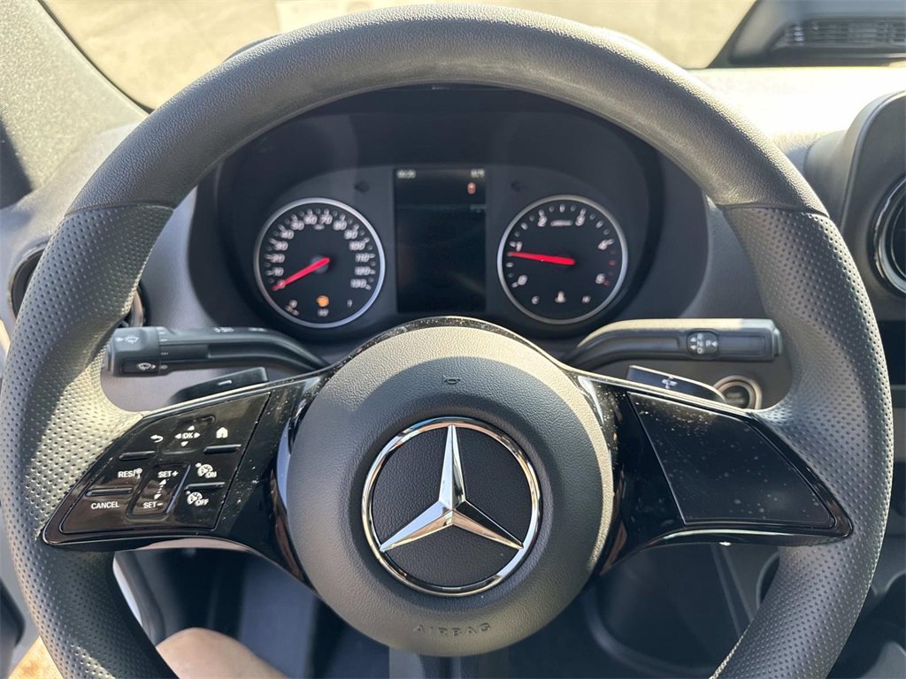 New 2025 Mercedes-Benz Sprinter 2500 image 24