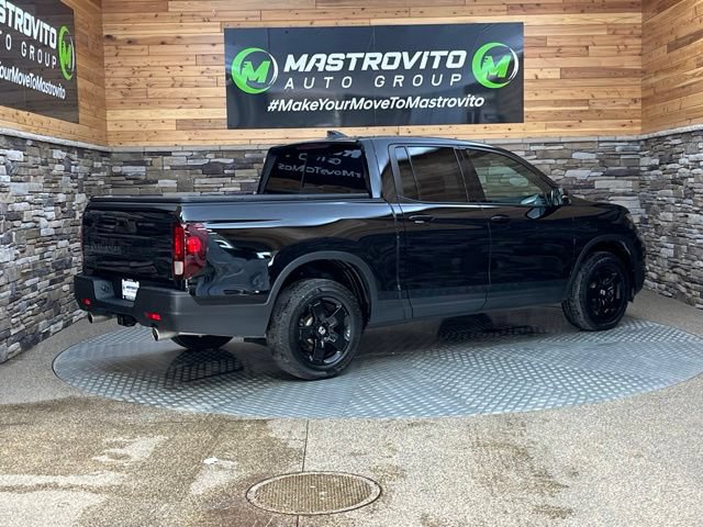 Used 2026 Honda Ridgeline Black Edition image 12