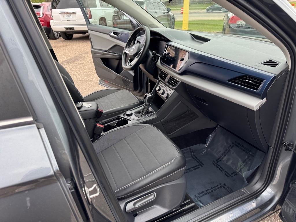 Used 2022 Volkswagen Taos SE image 27