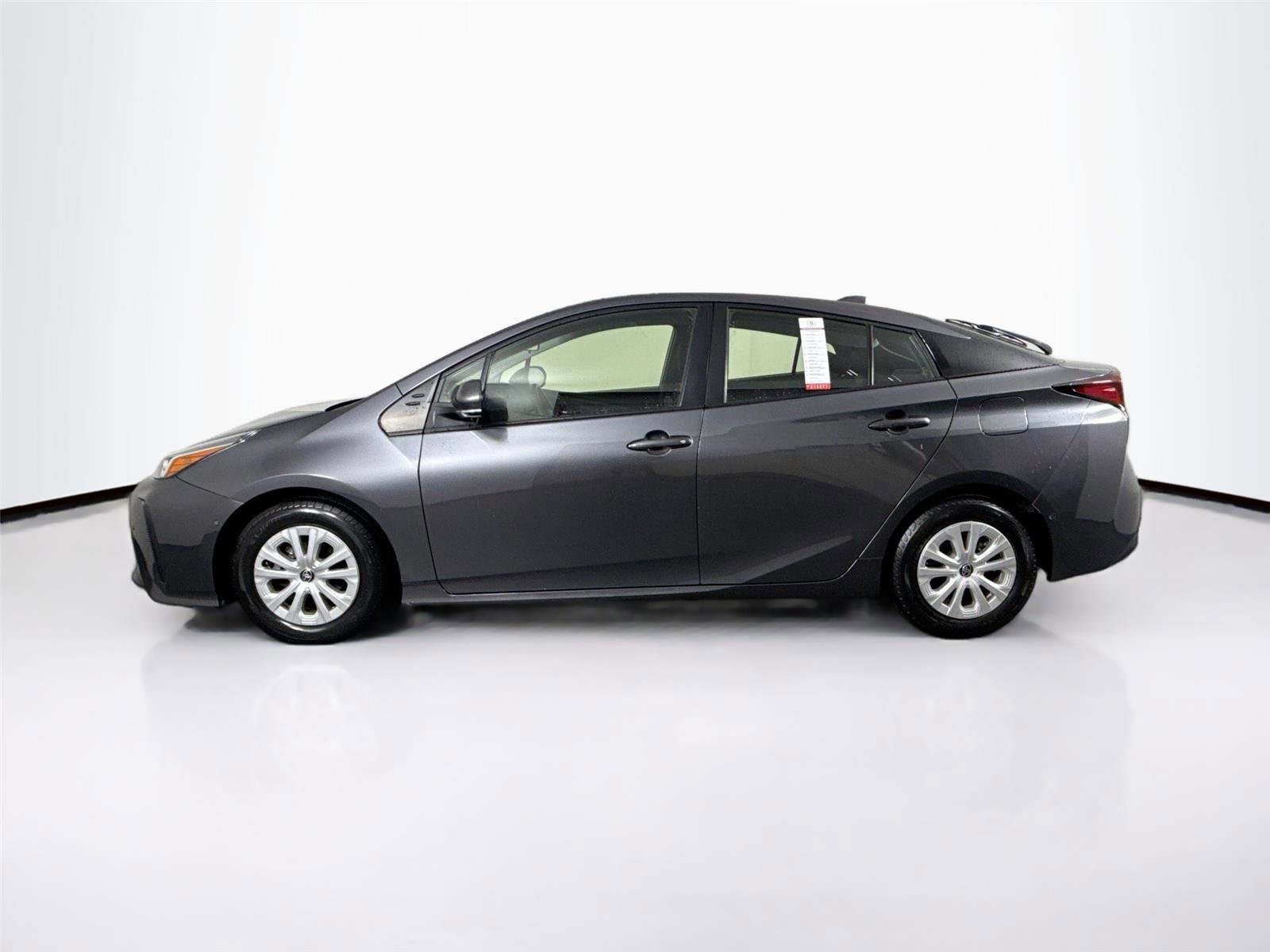 Certified 2022 Toyota Prius LE image 12