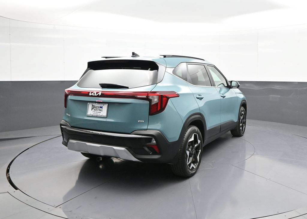 Certified 2025 Kia Seltos EX w/ EX Sunroof Package AWD/4WD image 6