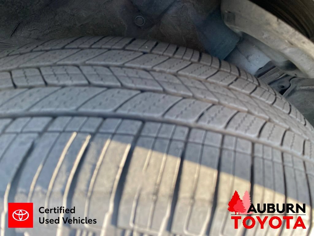 Certified 2022 Toyota RAV4 XLE Premium FWD image 12