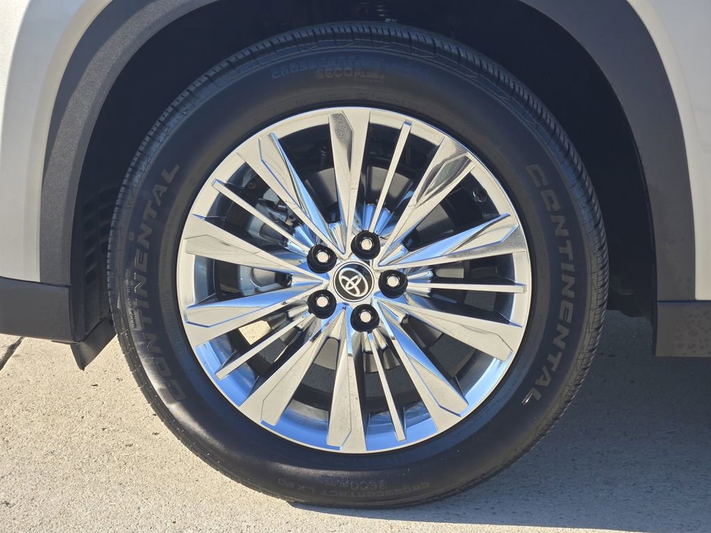 Used 2024 Toyota Grand Highlander Platinum image 14