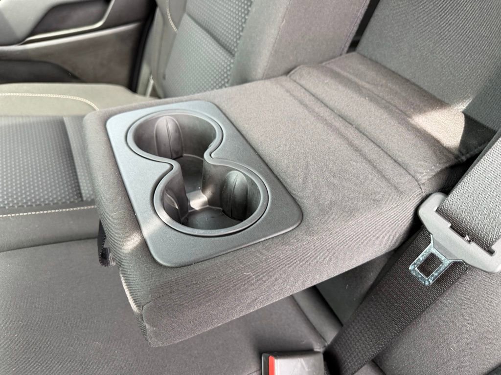 Used 2023 GMC Acadia SLE w/ Driver Convenience Package image 10