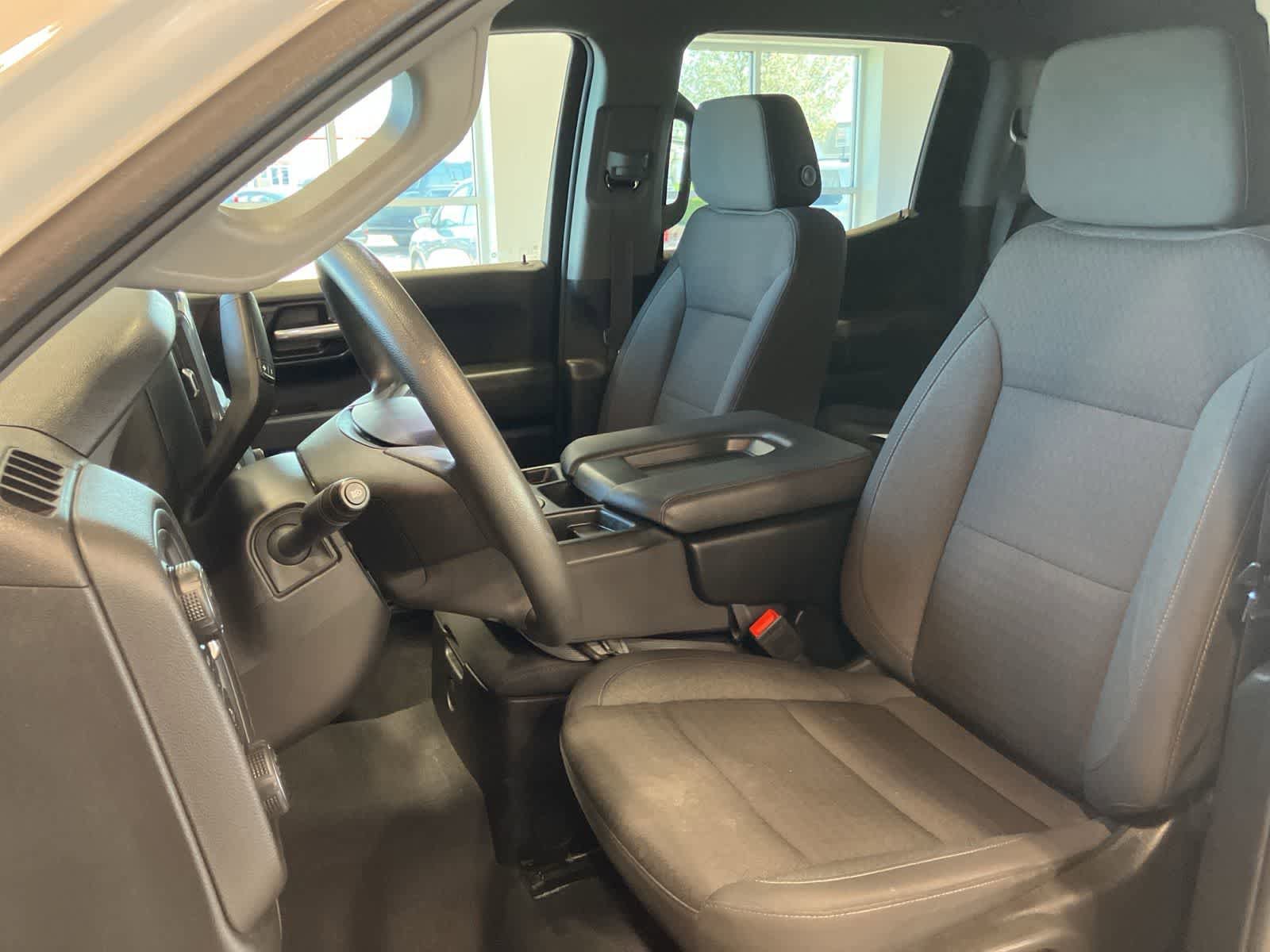 Used 2024 Chevrolet Silverado 1500 Custom AWD/4WD image 10