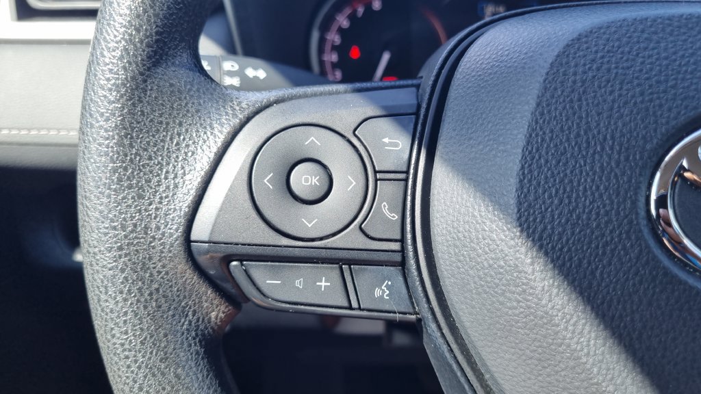 Certified 2023 Toyota RAV4 LE FWD image 21