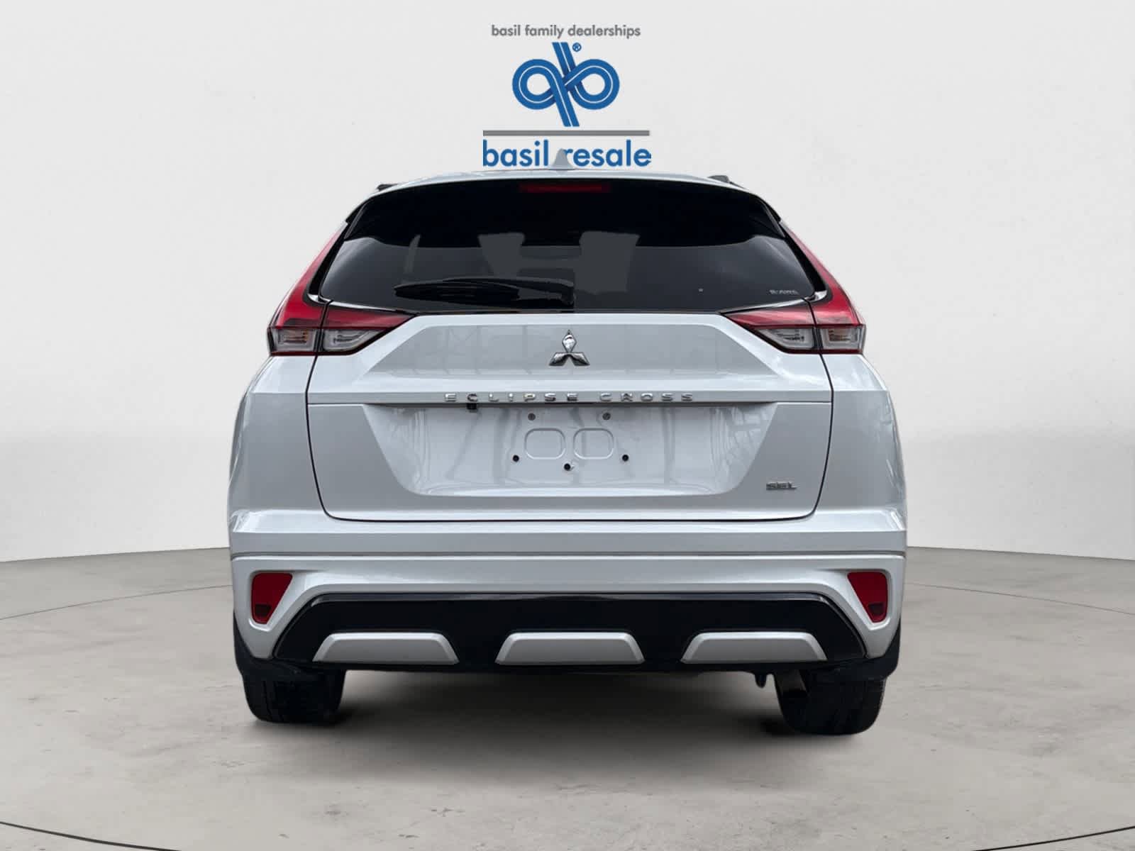 Used 2025 Mitsubishi Eclipse Cross SEL AWD/4WD image 2