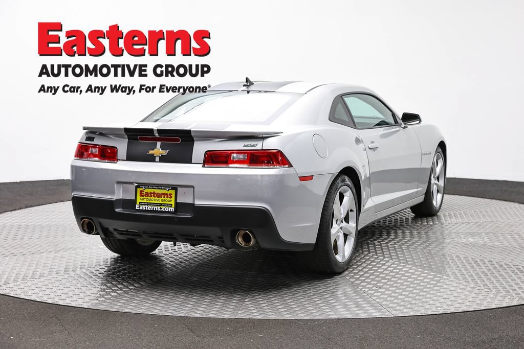 Used 2015 Chevrolet Camaro SS RWD image 8