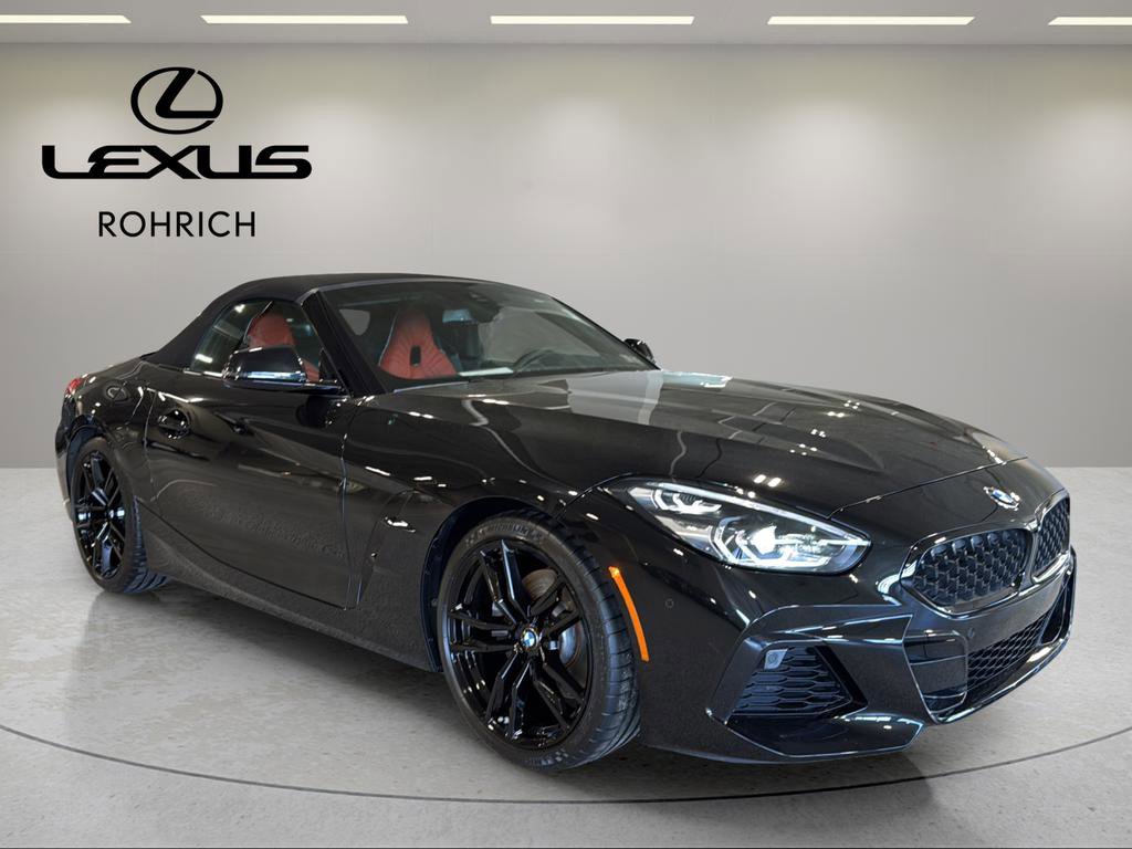 Used 2019 BMW Z4 sDrive30i w/ M Sport Package RWD image 29