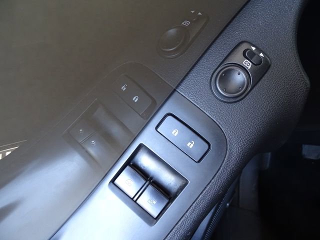 Used 2015 Chevrolet Camaro SS RWD image 21