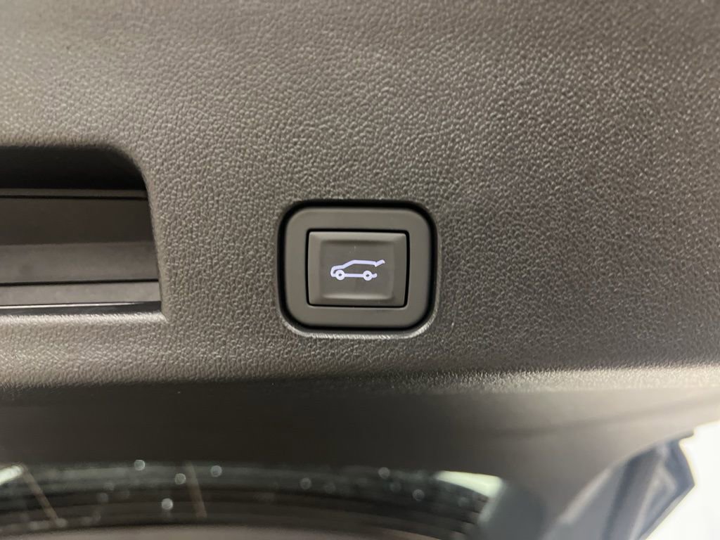 New 2026 Buick Enclave Sport Touring w/ Power Package image 7