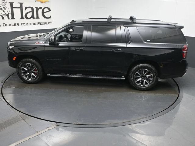 Used 2024 Chevrolet Suburban Z71 w/ Off-Road Capability Package AWD/4WD image 45
