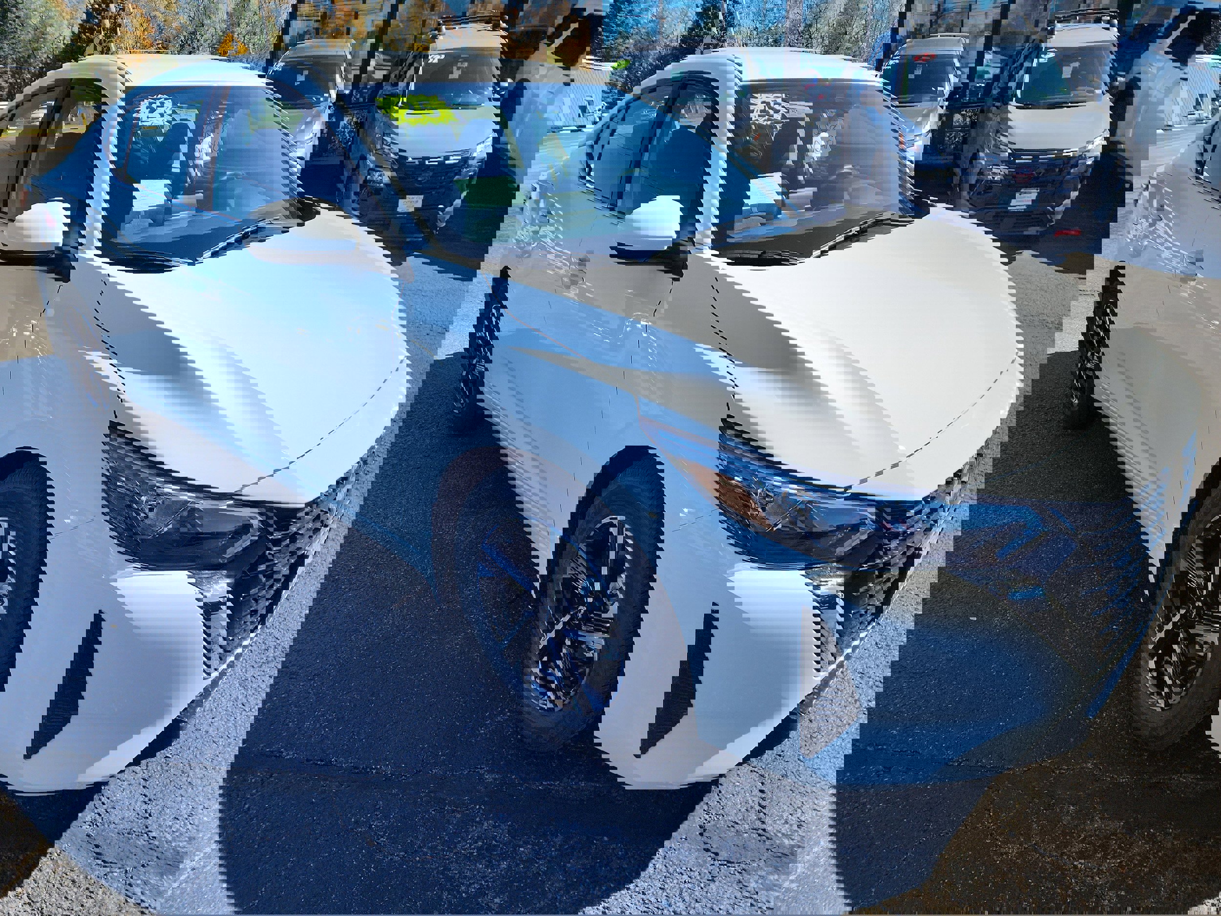 New 2025 Nissan Sentra SV image 2