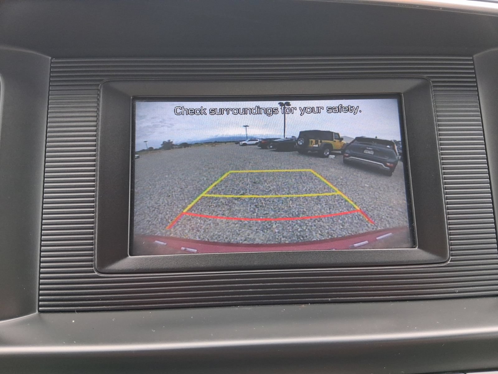 Used 2020 Hyundai Elantra SE FWD image 25
