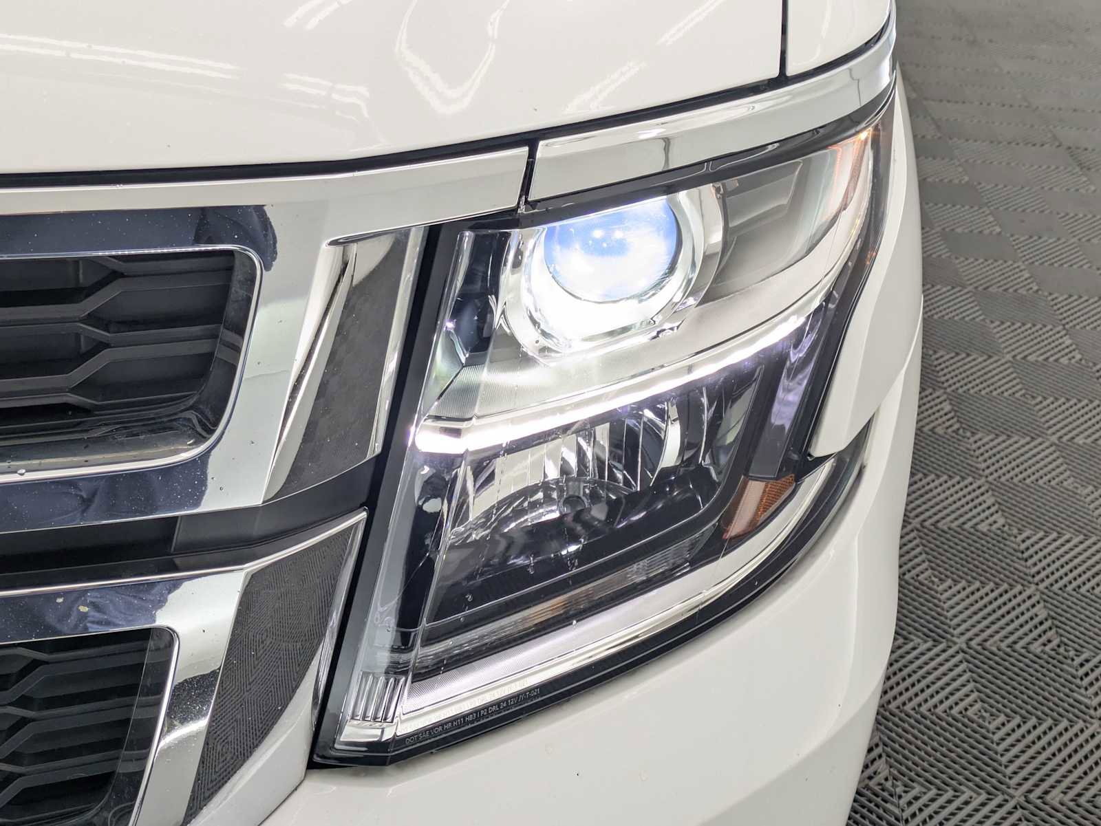 Used 2015 Chevrolet Tahoe LT AWD/4WD image 10