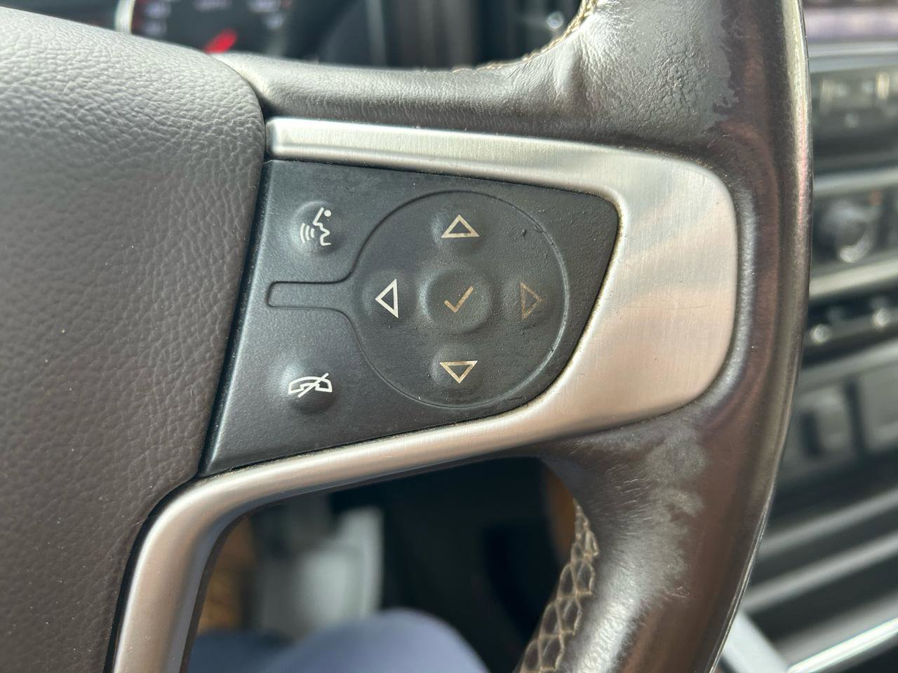 Used 2014 GMC Sierra 1500 SLT w/ SLT Preferred Package image 18