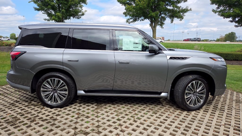 New 2027 INFINITI QX80 Luxe w/ Cargo Package AWD/4WD image 11