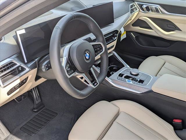 Used 2026 BMW i4 xDrive40i w/ M Sport Package AWD/4WD image 3