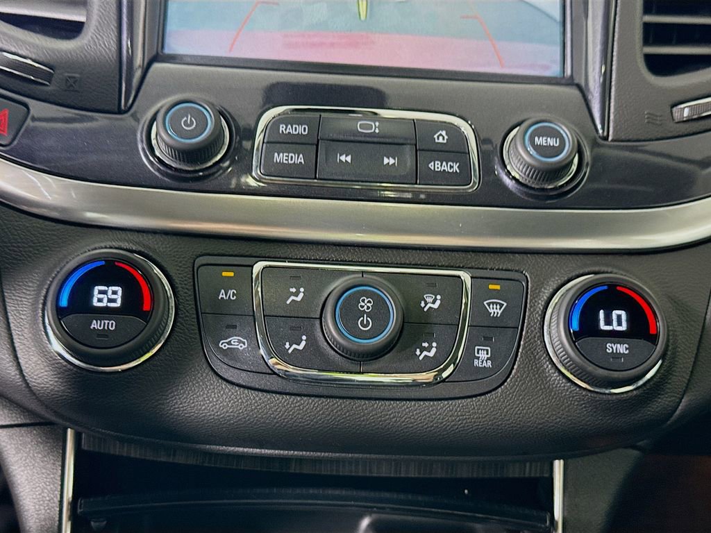 Used 2018 Chevrolet Impala LT image 7