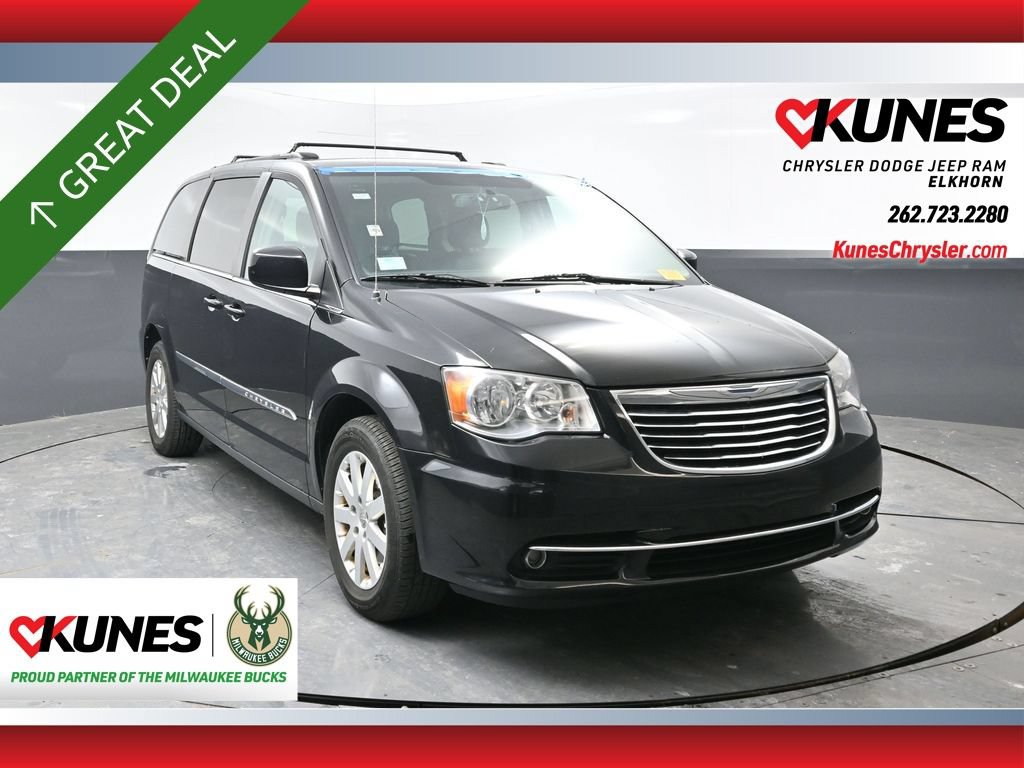 Used 2016 Chrysler Town & Country Touring