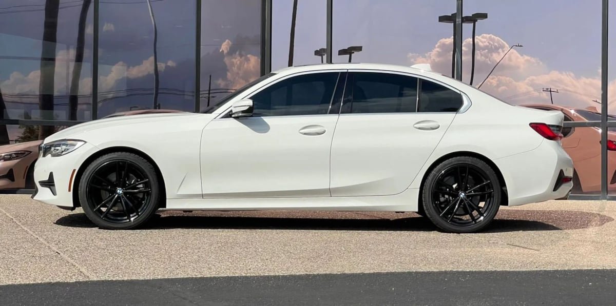 Used 2019 BMW 330i Sedan RWD image 5