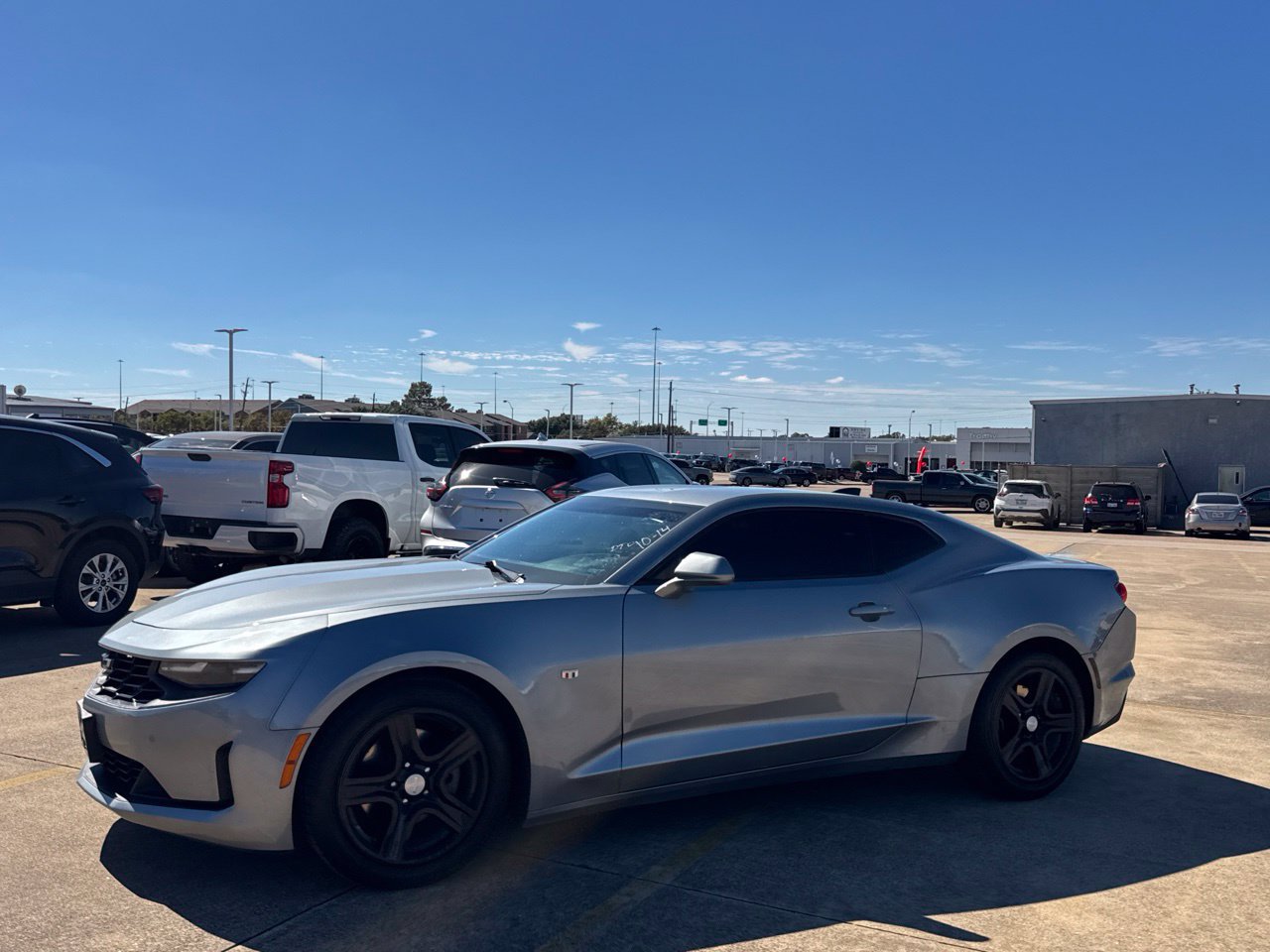 Used 2023 Chevrolet Camaro LT RWD image 12
