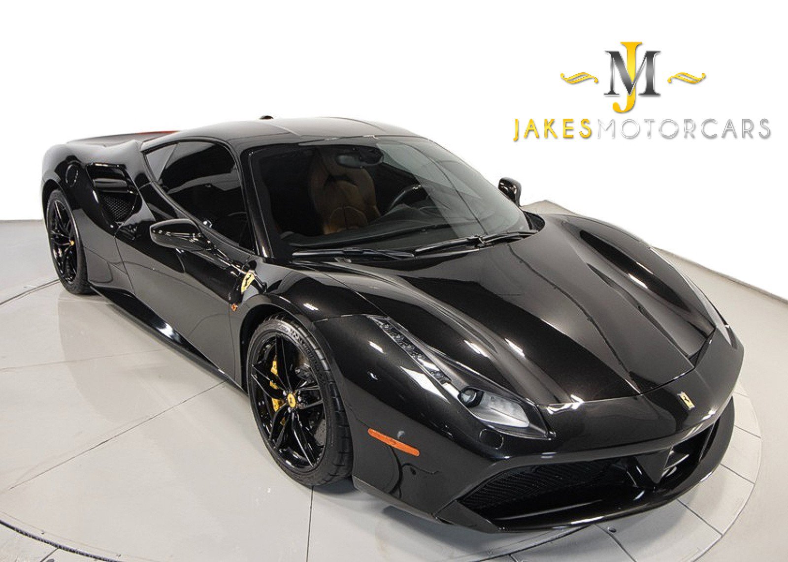 Used 2018 Ferrari 488 GTB image 15