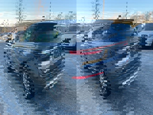 Used 2022 Lincoln Corsair AWD w/ Premium Package image 6