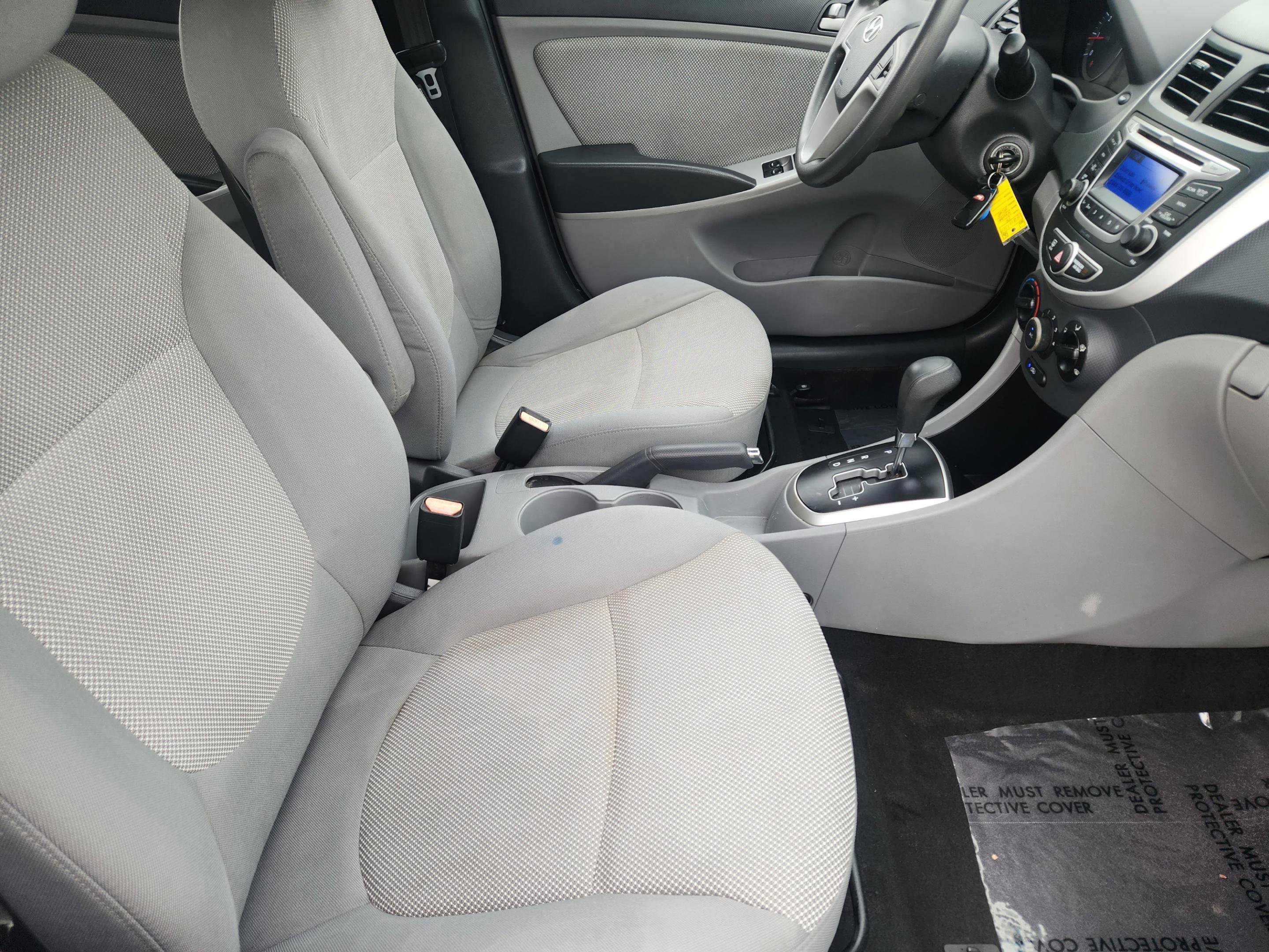 Used 2014 Hyundai Accent GS image 14