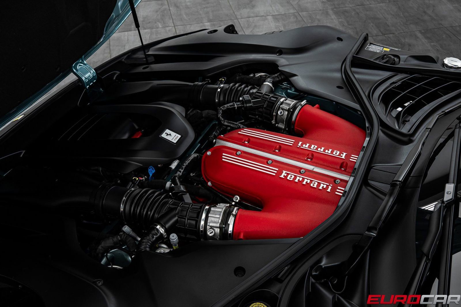 Used 2025 Ferrari 12Cilindri image 9