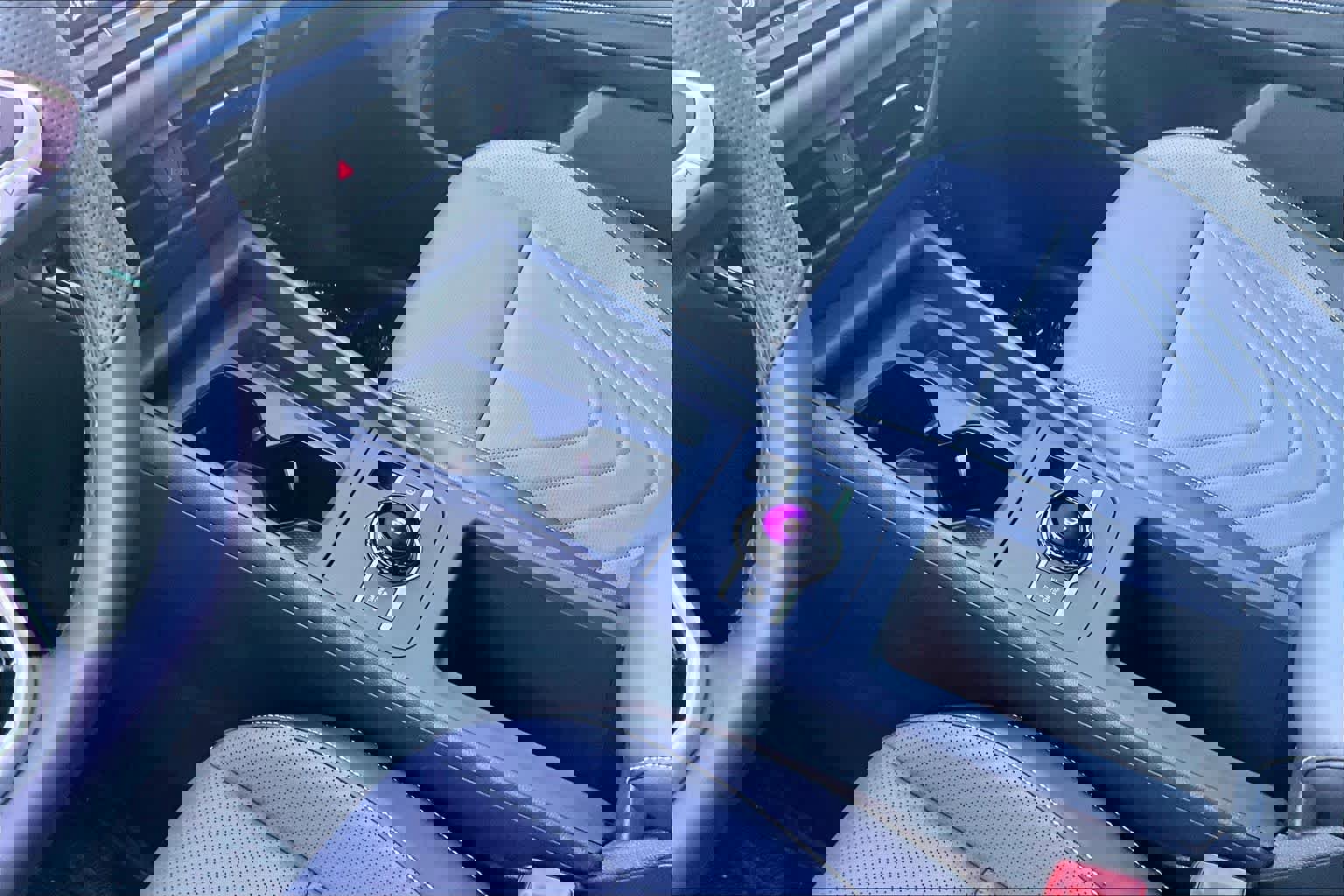 New 2026 Volkswagen Tiguan SE R-Line image 7