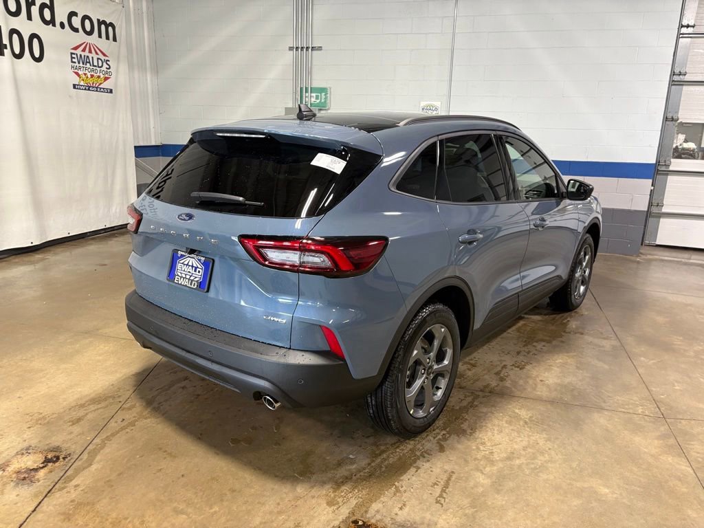 New 2026 Ford Escape ST-Line w/ Tech Pack #1 image 10