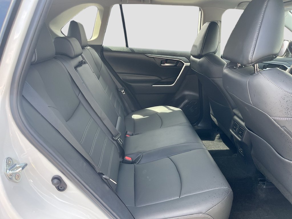 Used 2025 Toyota RAV4 XLE Premium w/ Weather Package FWD image 27
