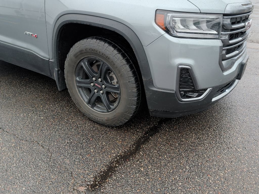 Used 2023 GMC Acadia AT4 w/ Trailering Package AWD/4WD image 5