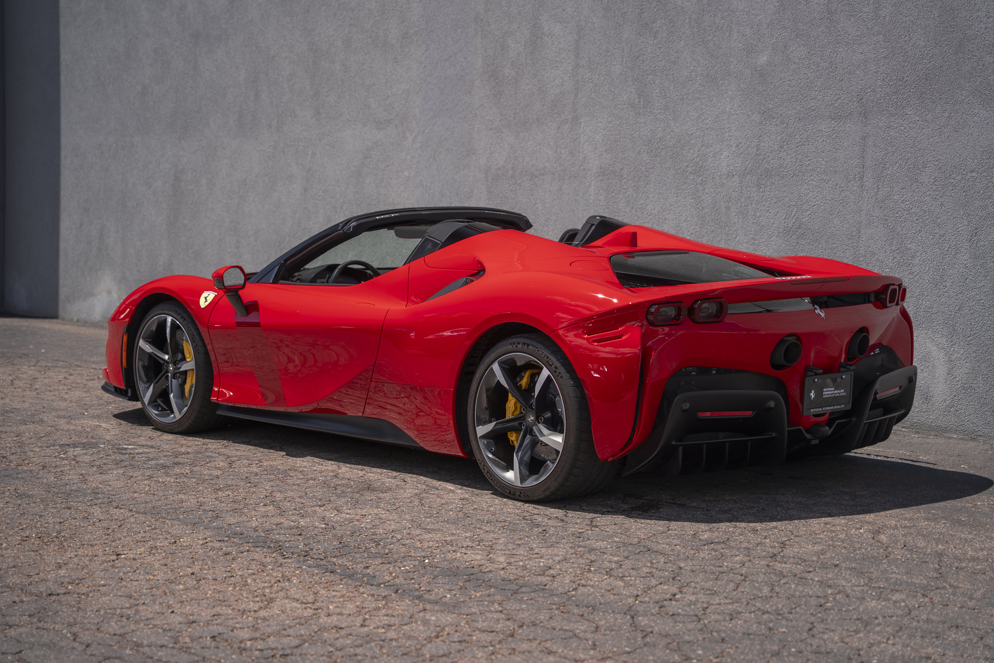 Used 2022 Ferrari SF90 Spider AWD/4WD image 4