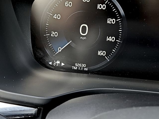 Used 2020 Volvo XC60 T6 Inscription w/ Protection Package image 22