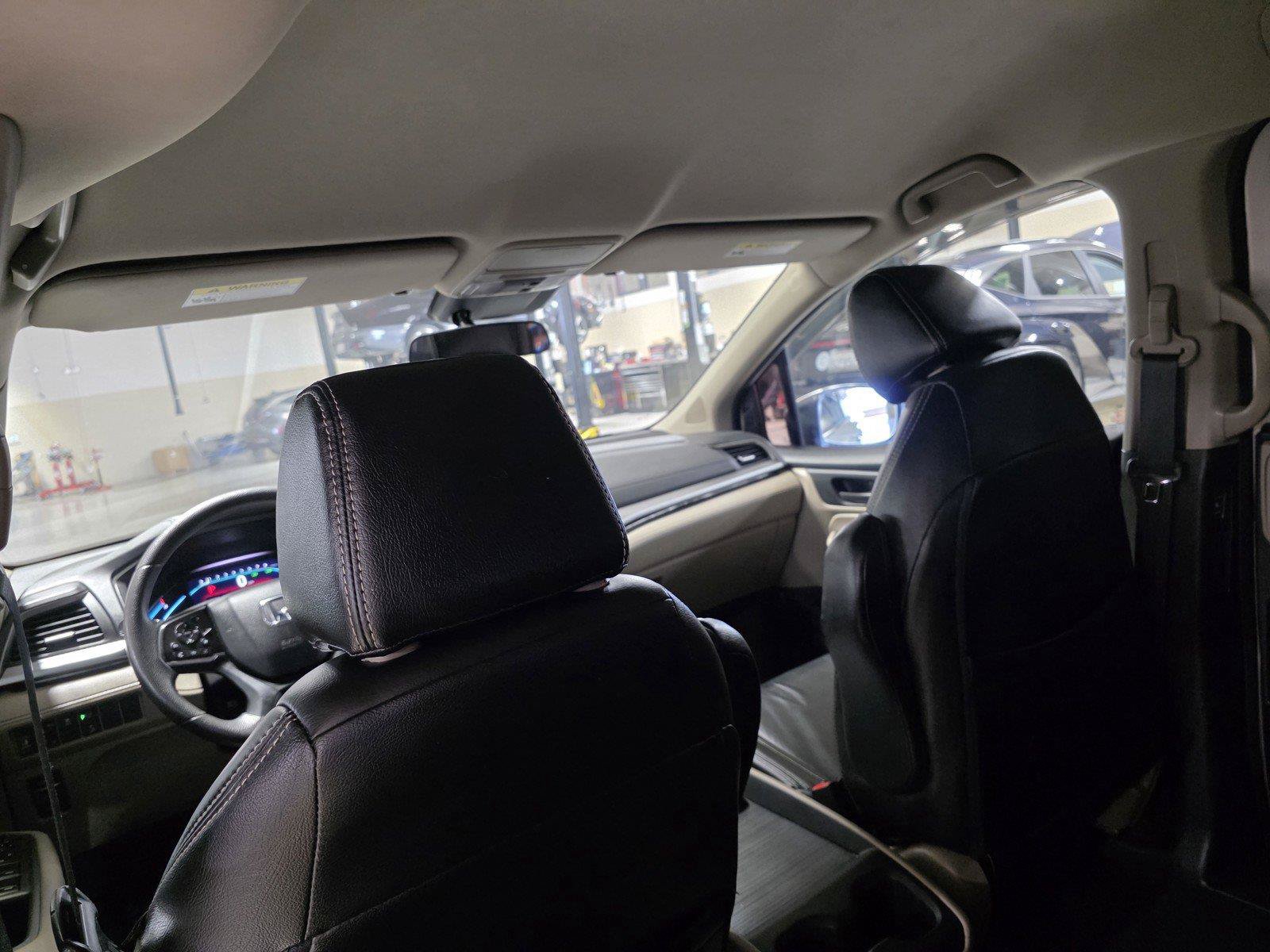 Used 2018 Honda Odyssey EX image 15